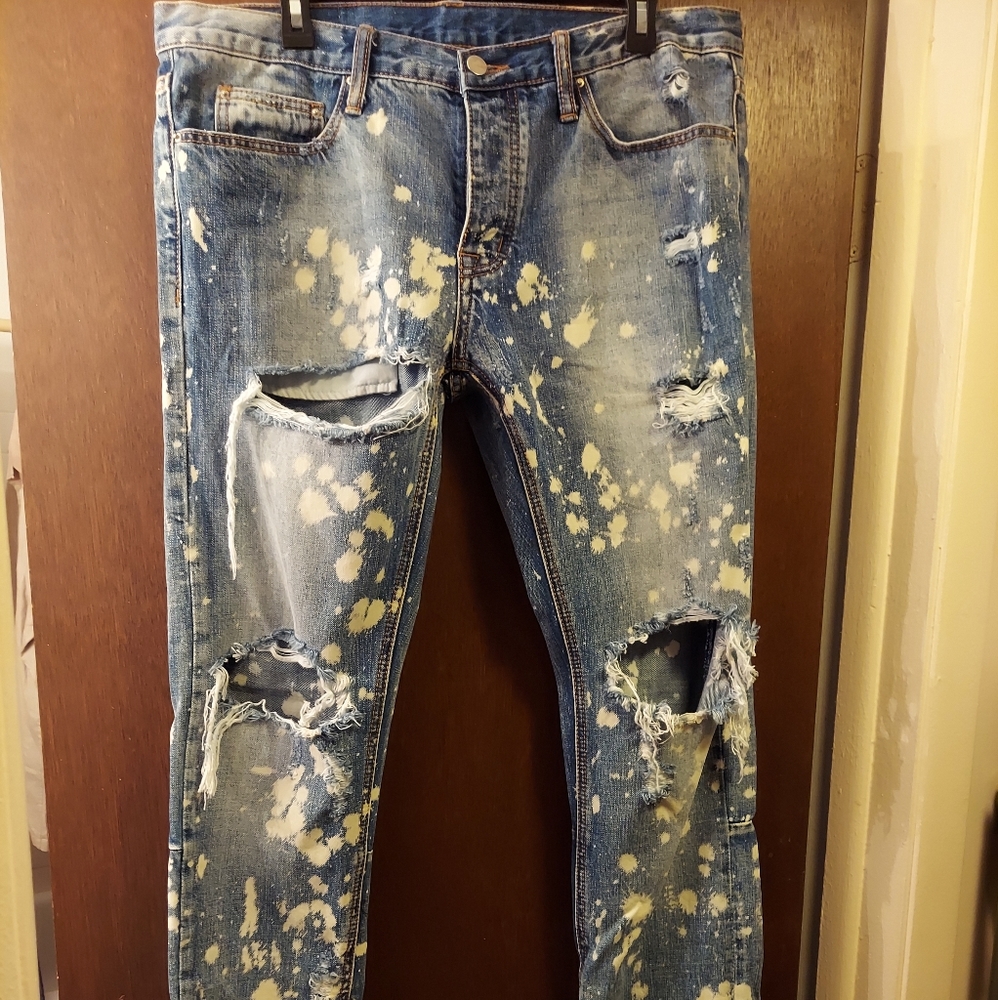 MNML JEANS 34 x 32